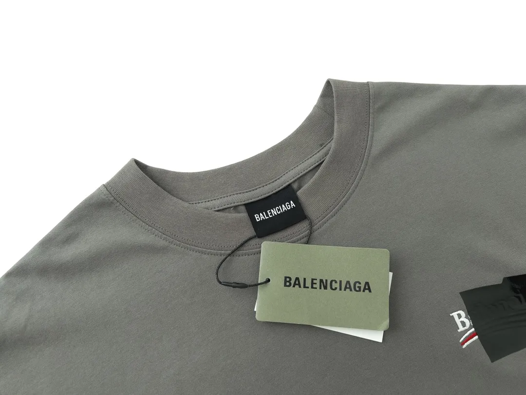 【 . Quality】 BALENCI*GA/ #Classic . T # ZP 。 260 ， . ， . . Color Change。 。Classic ， Authentic ， . . . 。 OS . Same Style ：BL 223008 ：Black， ， ，Red Size：XS S M L